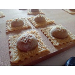 stampo ravioli decorati