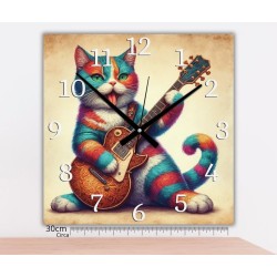 Orologio Gatto Rock ambientato in uno studio moderno o camera creativa, dal design vivace e allegro.